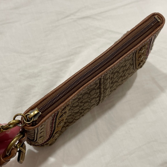 Rare vintage COACH wristlet - Picture 4 of 9